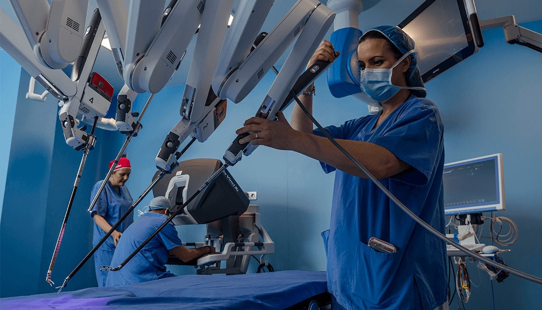 Robot quirúrgico Da Vinci en IMED Valencia